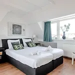 Familie Zwinkels Apartment *