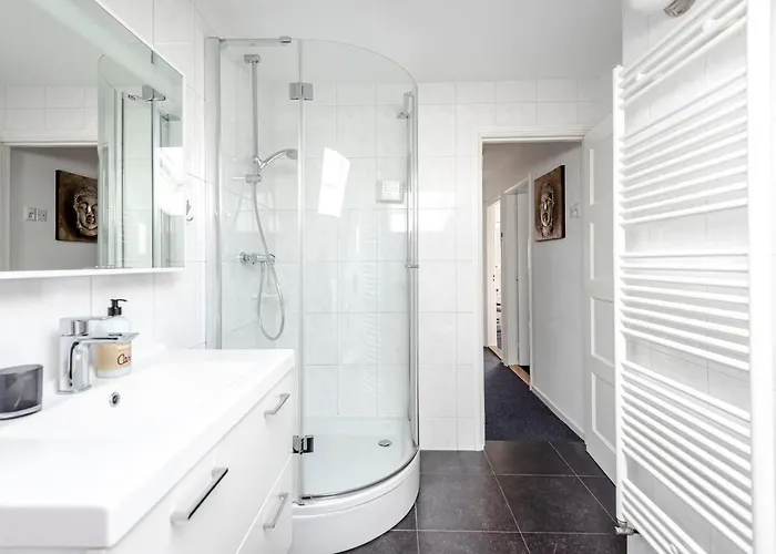 斯文克尔斯家庭旅馆 公寓 赞德沃特