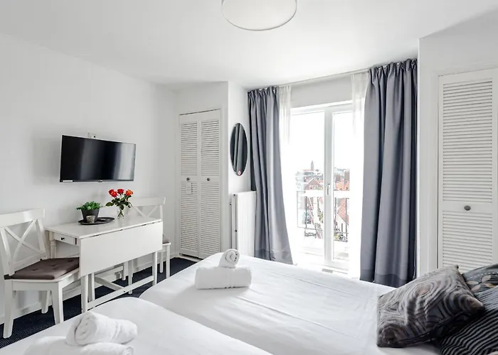 斯文克尔斯家庭旅馆 赞德沃特